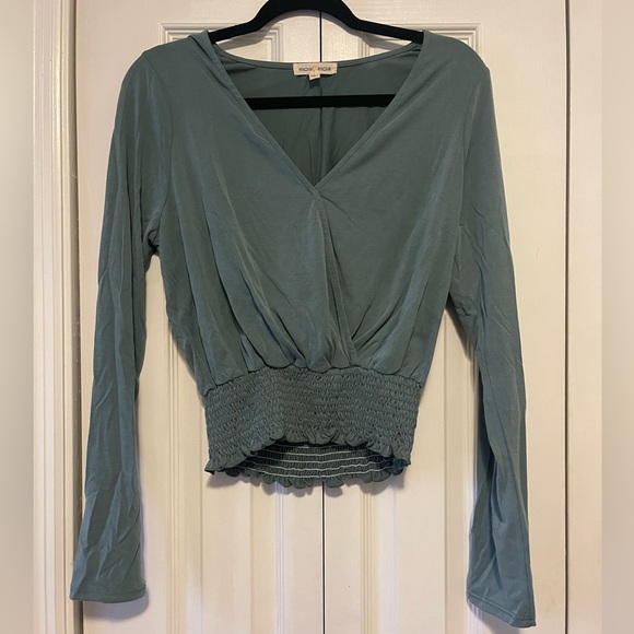 Moa Moa Green Crop Top, Size L - Picture 1 of 5